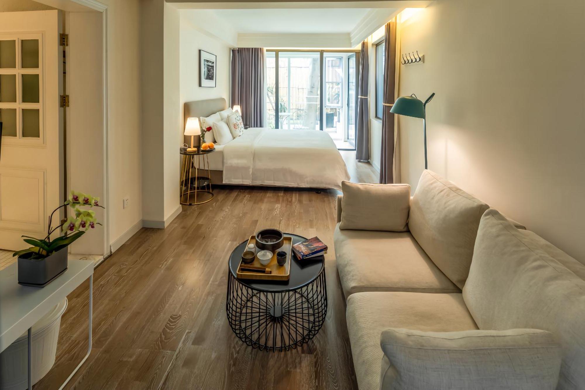 Shenzhen No'6 Garden Villa --French Window With Garden View,Close To Sea World &Shekou Ferry Port &K11 Ecoast &Subway Nearby ,Offer Western Food And Coffee &English Speaking With Tour Services Екстер'єр фото