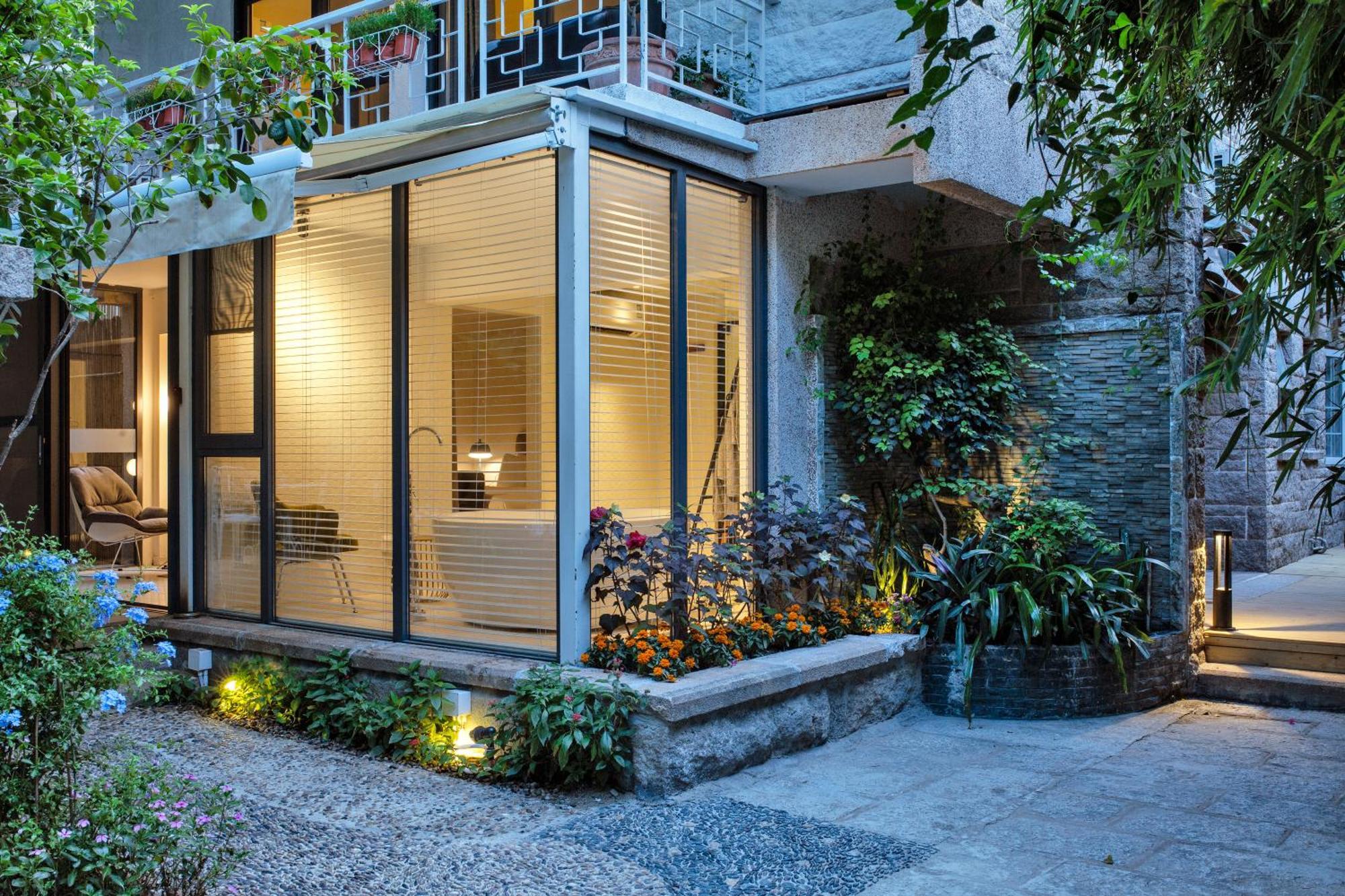 Shenzhen No'6 Garden Villa --French Window With Garden View,Close To Sea World &Shekou Ferry Port &K11 Ecoast &Subway Nearby ,Offer Western Food And Coffee &English Speaking With Tour Services Екстер'єр фото