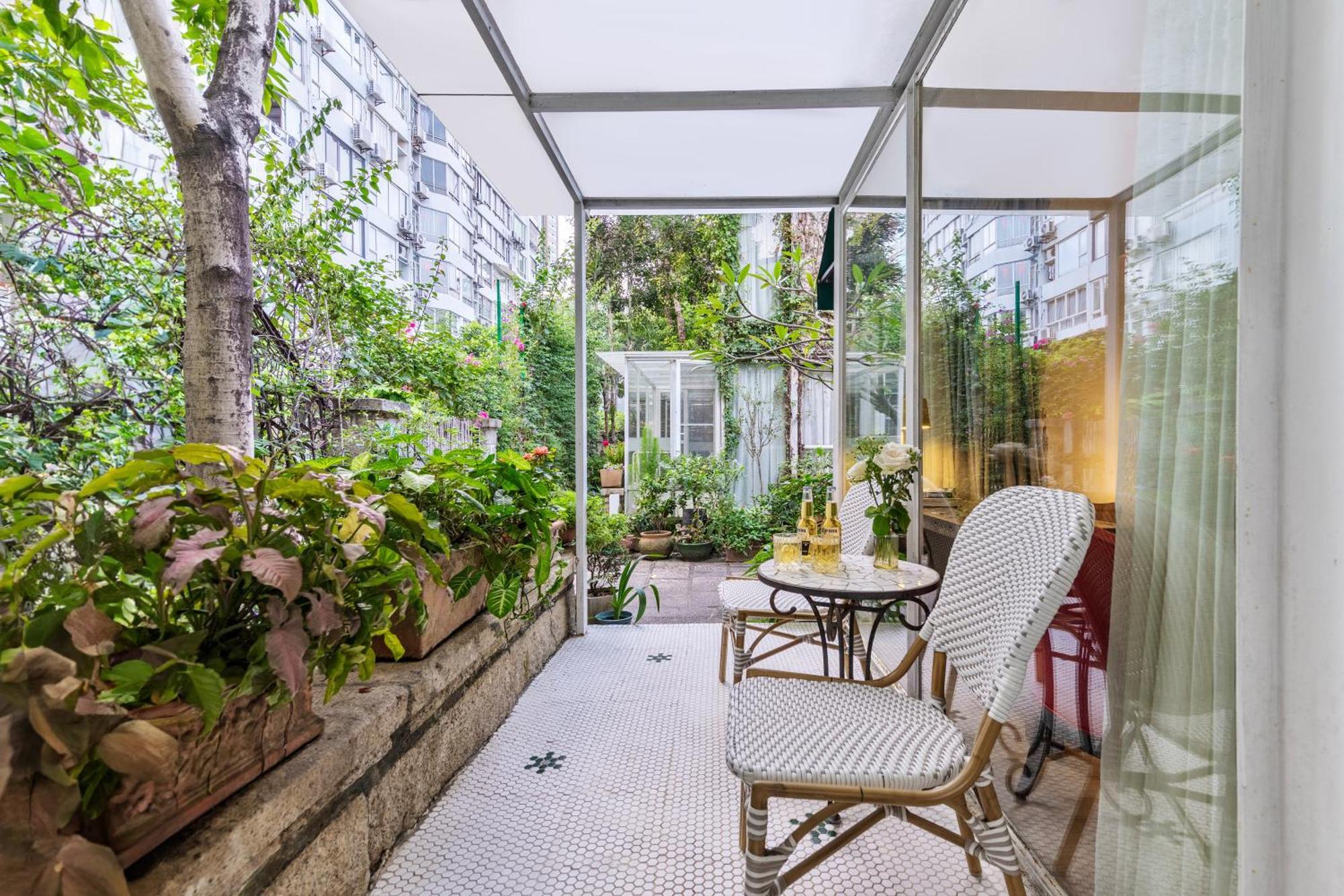 Shenzhen No'6 Garden Villa --French Window With Garden View,Close To Sea World &Shekou Ferry Port &K11 Ecoast &Subway Nearby ,Offer Western Food And Coffee &English Speaking With Tour Services Екстер'єр фото