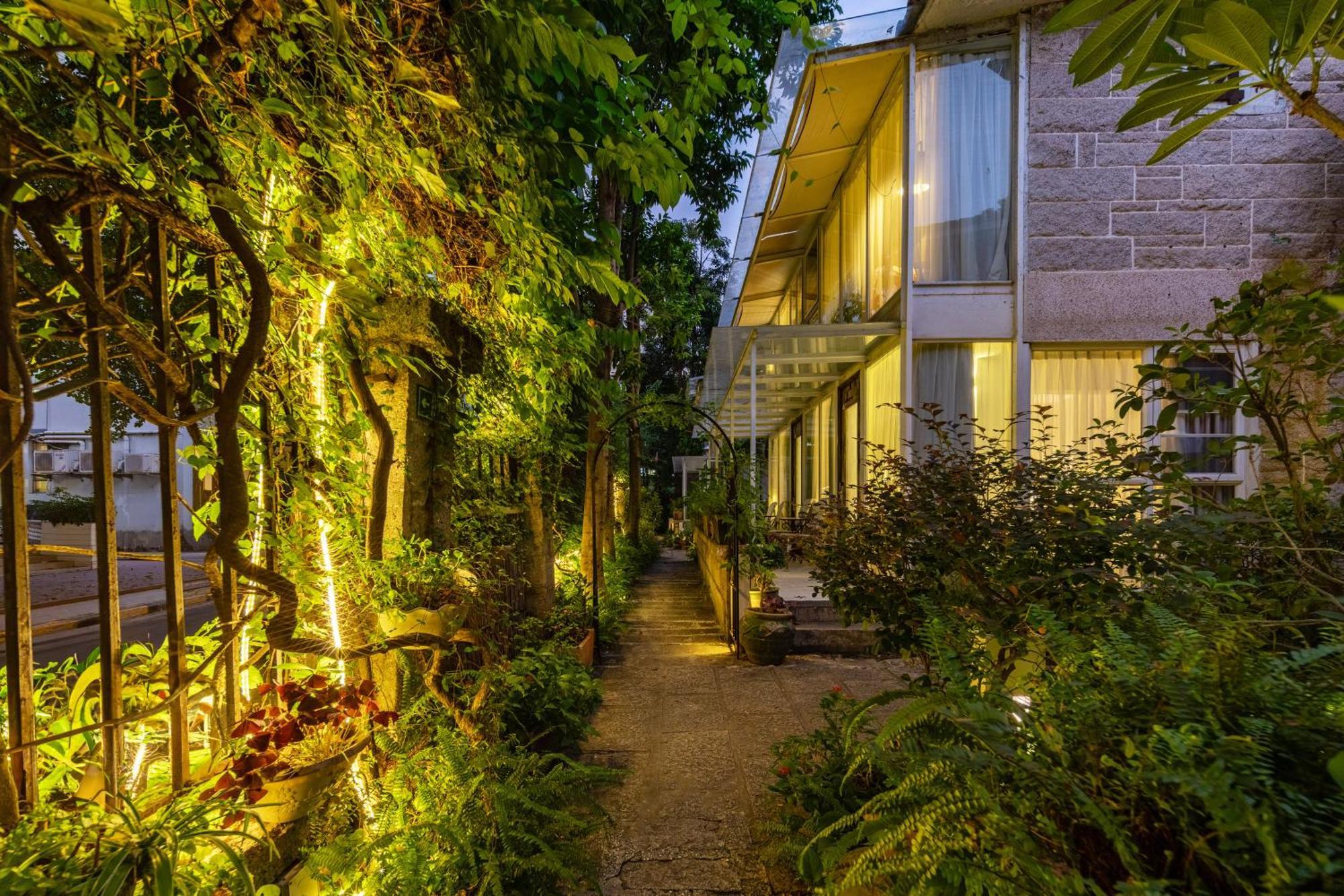 Shenzhen No'6 Garden Villa --French Window With Garden View,Close To Sea World &Shekou Ferry Port &K11 Ecoast &Subway Nearby ,Offer Western Food And Coffee &English Speaking With Tour Services Екстер'єр фото