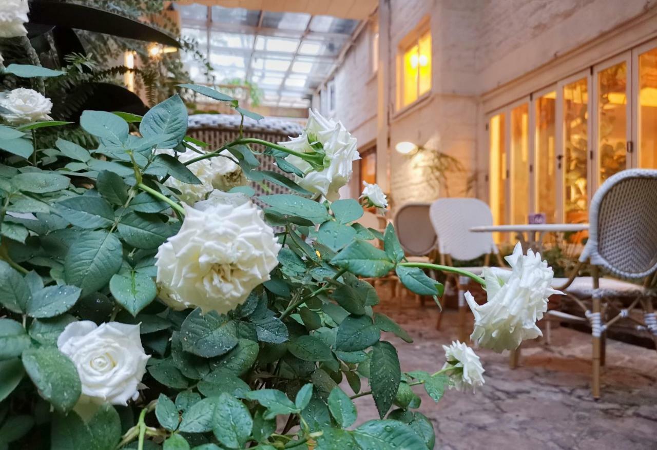Shenzhen No'6 Garden Villa --French Window With Garden View,Close To Sea World &Shekou Ferry Port &K11 Ecoast &Subway Nearby ,Offer Western Food And Coffee &English Speaking With Tour Services Екстер'єр фото